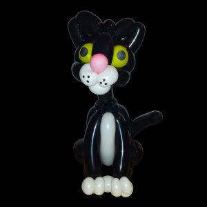 black cat balloon animal